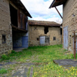 Et je termine mon petit tour en arrivant par ces anciennes maisons qui font le charme de nos villages d'Auvergne.