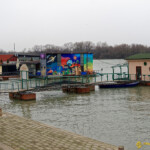 Une petite ballade à pied sur les quais du Danube qui se terminera dans une guiguette flottante.