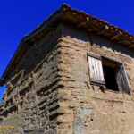 Le sentier du pisé, photo No26 : dans le village de Ricou.